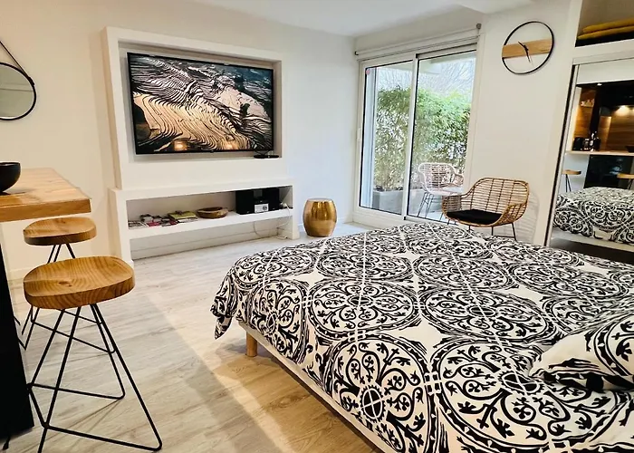Feel@Home Nemausus « Le 42 »