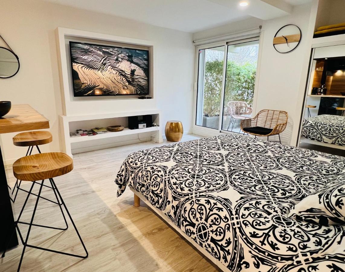 Feel@home Nemausus « Le 42 » Nimes