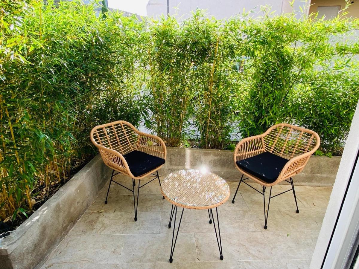 Feel@home Nemausus « Le 42 » Apartment Nimes